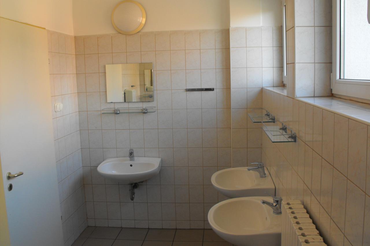 Jozsef Attila Guesthouse Budapest Exteriör bild